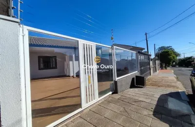 Casa com 2 quartos à venda no Parque Verde, Cascavel  por R$ 700.000