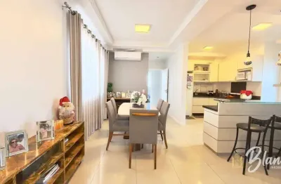 Apartamento com 3 dormitórios à venda, 125 m² por r$ 1.950.000,00 - centro - balneário camboriú/sc