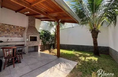 Casa com 3 dormitórios à venda, 150 m² por r$ 1.500.000,00 - centro - itajaí/sc