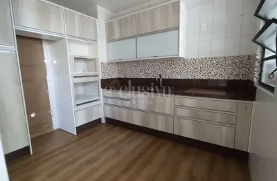 Apartamento com 2 quartos à venda na rua joão roberto sanford, 159, coqueiros, florianópolis por r$ 920.000