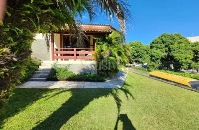Casa com 4 quartos à venda na travessa joão acelino de senna, 56, itaguaçu, florianópolis por r$ 2.200.000