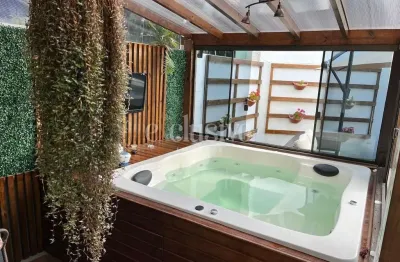 Casa com 4 quartos à venda na rua josé abreu, 672, estreito, florianópolis por r$ 1.800.000