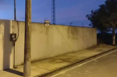 Terreno à venda na Rua Yolanda Cardoso, Vale das Palmeiras, Macaé