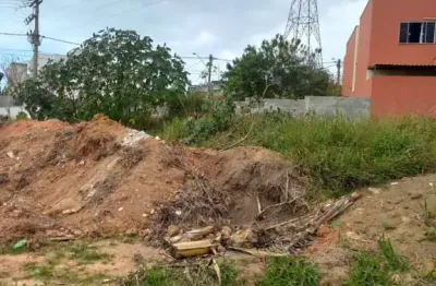 Terreno à venda na Rua Yolanda Cardoso, Vale das Palmeiras, Macaé