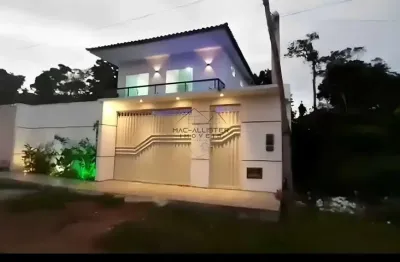 Casa com 4 quartos, 2 piscinas e área gourmet, lazer, natureza – itacaré