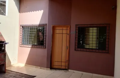 Linda casa geminada com 3 quartos - suíte no jardim chamonix londrina-pr