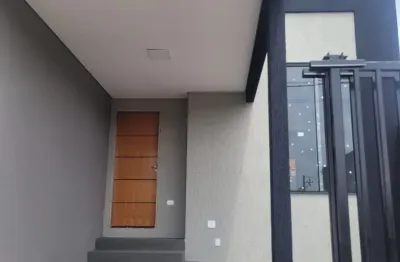 Linda casa geminada no jardim tenerife região leste de londrina