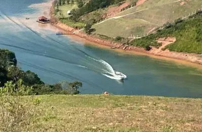Terreno à venda no Centro, Igaratá 