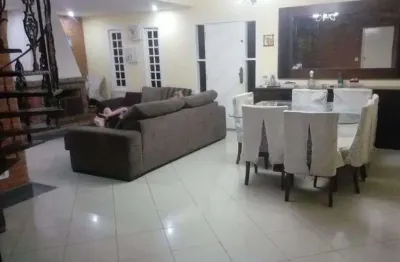 Casa em condomínio fechado com 4 quartos à venda no Centro, Vargem Grande Paulista 