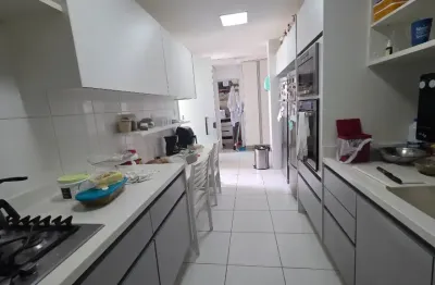 Apartamento com 4 quartos à venda na Rua do Mangalô, 340, Patamares, Salvador