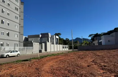 Vendo terreno amplo e plano com 822 m², bairro rio morto - em indaial