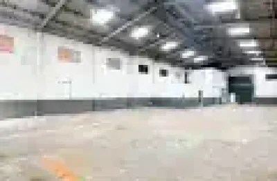 Vendo ótimo galpão com 590m², bairro cordeiros - cidade de itajaí