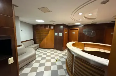 Vendo sala comercial no centro clínico do hsc, garcia - blumenau