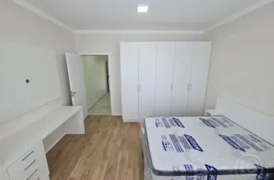 Apartamento semi mobiliado pra locação no bairro vila nova.