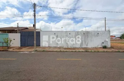 Espaço Perfeito para Construir: Terreno Plano de 850m² Murado e Próximo ao Shopping Iguatemi.