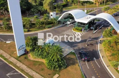 Sobrado com 3 suítes para locação no Gaivota I - Próximo à Represa Municipal.