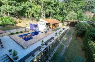 Casa luxo a venda com churraqueira e piscina no aeroporto novo horizonte juiz de fora - mg