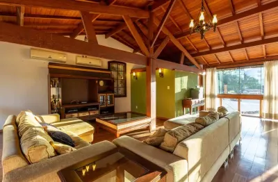 Casa a venda 4 quartos com piscina e churrasqueira no bairro alto dos passos juiz de fora mg