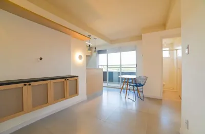 Apartamento à venda 2 quartos com suíte, vaga coberta e a melhor vista do condomínio! todo planejado no upside cascatinha, juiz de fora