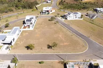 Terreno plano com 679m2 à venda no alphaville juiz de fora