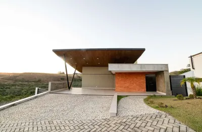 Casa alto padrão com 4 suítes à venda em alphaville juiz de fora mg