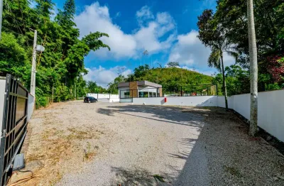 Espaço comercial a venda com terreno de grande porte em juiz de fora mg