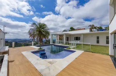 Casa linear de alto padrão 3 quartos a venda no parque jardim da serra –aeroporto- juiz de fora