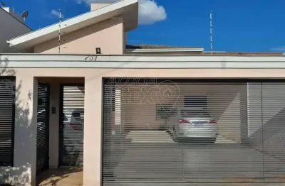 Casa com 3 quartos à venda no Jardim Tókio, Londrina 
