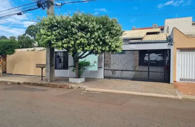 Casa com 3 quartos à venda no Hedy, Londrina 