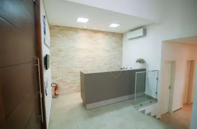 Casa comercial para alugar no Parque Residencial Alcântara, Londrina 