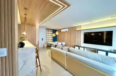 Apartamento mobiliado com 3 suítes sendo uma master em jurerê internacional- florianópolis/sc
