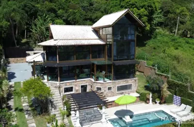 Casa 4 suítes com vista para o mar, mobiliada na praia brava, florianópolis/sc