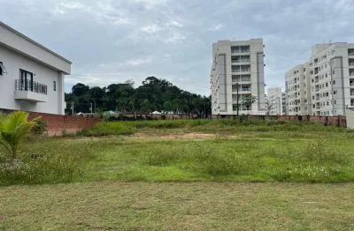 Alphaville Manaus 3, excelente lote de 491m2, limpo e plano!