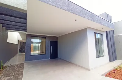 Casa com piscina no jardim oriental: viva momentos inesquecíveis com sua família!
