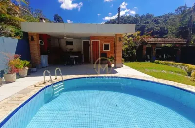 Casa com 3 quartos à venda na Avenida dos Pinheiros, Quarteirão Italiano, Petrópolis