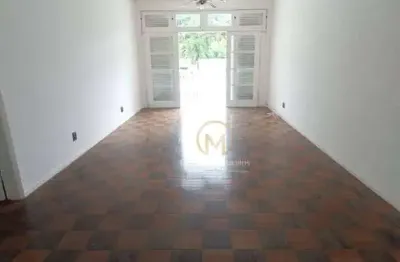 Amplo apartamento no coração de petrópolis com 03 quartos e garagem – 124 m² de conforto e elegância!