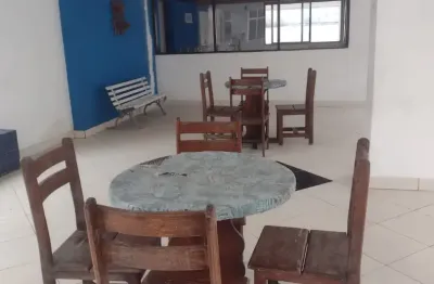 Alugo apartamento de 3 quartos em brotas, na dom joão vi próximo a entrada do acupe de brotas, excelente localização!