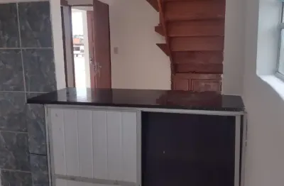 Alugo apartamento de dois quartos no acupe de brotas, ótima localização