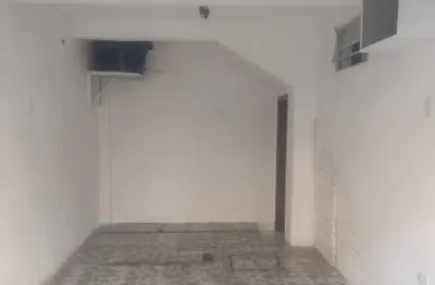 Alugo ótimo ponto comercial na principal rua de luis anselmo