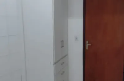 Alugo ótimo apartamento de um quarto no matatu (santo agostinho) -