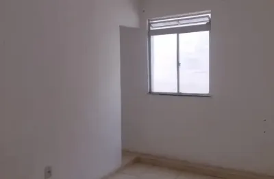 Alugo ótimo apartamento de dois quartos no matatu (santo agostinho)