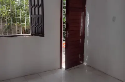 Alugo ótimo apartamento de um quarto no matatu de brotas, excelente localização!