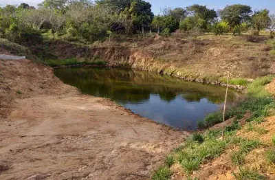 Excelente propriedade com 1.3 hectares em monte alegre bastante estruturada