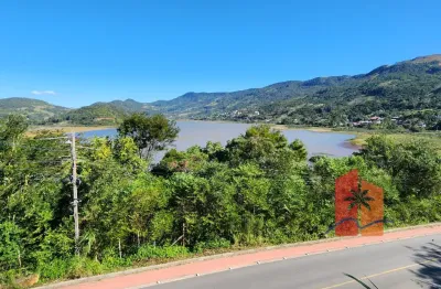 Terreno com vista incrível e frente para a lagoa do macacu – costa do macacu | garopaba/sc