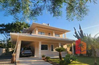 Casa dos sonhos de 203m² no bairro costão do siriú – a 250m da praia | siriú - garopaba/sc