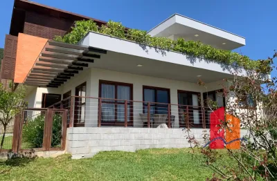 Casa para aluguel anual na praia da gamboa — vista mar e alto padrão