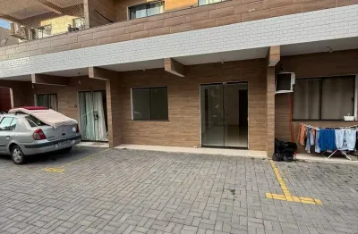 Excelente apartamento térreo para locação fixa no centro de são pedro
