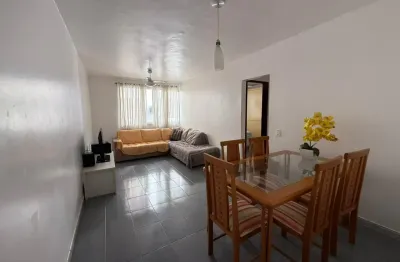 Apenas 500m da Praia do Forte – 2 Quartos + Dependência por R$ 439 Mil! ️