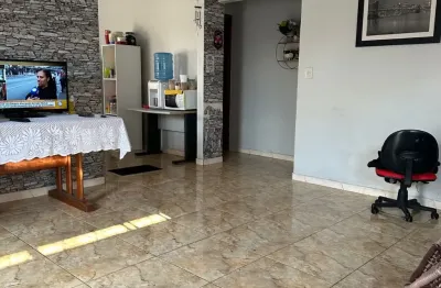 Casa com 3 quartos à venda no Planalto, Manaus 