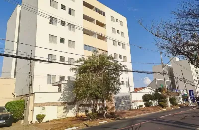 Apartamento 3 quartos a venda no condominio fernanda cristina.